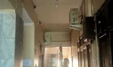Miris Kantor Sekretariat Pemkot Metro Banyak Lampu Lepas Serta Plafon Jebol