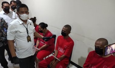 Ditresnarkoba Polda Jateng Gagalkan Pengedaran 3,5 Kg Sabu Dari Malaysia