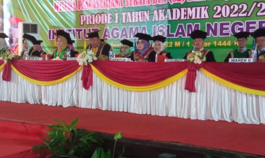 Walikota Metro Jadi Wisudawan Pasca Sarjana Tercepat di IAIN Metro