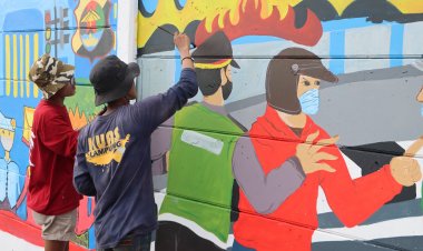 Sambut HUT Bhayangkara ke 76, Polres Lamsel Gelar Lomba Mural