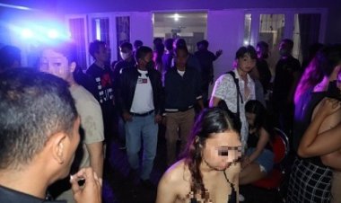 Ratusan Pasangan Muda Mudi Digerebek Polisi Saat Pesta Bikini di Depok