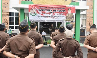Wahdi Hadiri Deklarasi Pencanangan Pembangunan Zona Integritas Menuju WBK dan WBBM