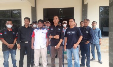 Puluhan Rekanan Minta Bupati COPOT Plt Kadis PUPR Lamsel, Diduga Monopoli Paket Lelang