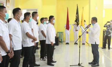 Dawam Rahardjo Hadiri Pelantikan Pengurus KADINDA Lampung Timur