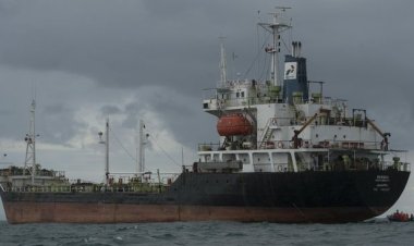 Harga Minyak Dunia Anjlok ke US$109 usai Putin Janji Kirim Pasokan