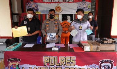Polres Lampung Tengah Lakukan Konfrensi Pers Pelaku Korupsi Pengelolaan Dana BOS Afirmasi Dan Dana BOS Kinerja Pada Satuan Pendidikan Dasar Dan Menengah Di Dinas Pendidikan Kabupaten Lampung Tengah TA. 2019