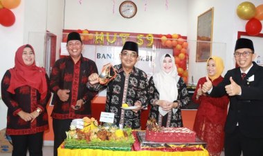 Selama 2021 BANK JAMBI Raih 8 Penghargaan, Begini Kata Bupati