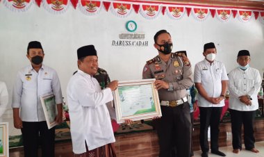 Pembubaran Panitia Dan Penyerahan Piagam Penghargaan Muktamar NU Ke 34 Kepada Polres Lampung Tengah