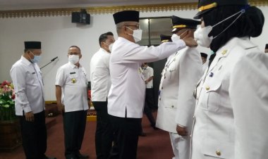 Sekda Lantik Camat dan Sejumlah Pejabat Pemkab Tanggamus
