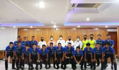 Wabup Hairan SH Lepas Keberangkatan Tim Sepak Bola Tanjabbar, Berlaga Gubernur Cup 2022