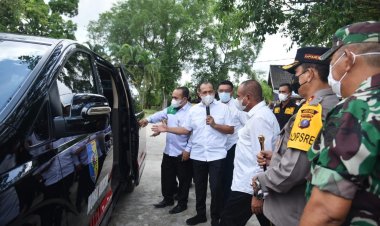 Gubsu Edy dan Bupati Zahir Resmikan Bus Dapur Umum