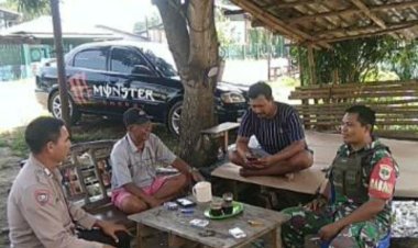 Ajak Ketua RT ”Yuk Ngopi Wae”Bripka Ilyas Polsek Cikupa Sampaikan Himbauan Kamtibmas