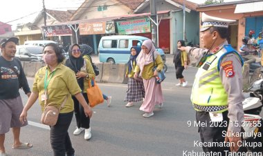 Giat Gatur Lalin Init Lantas Polsek Cikupa dan Lantas Polresta Tangerang