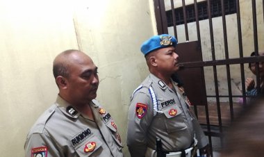 Piket Provost Polresta Tangerang Polda Banten, Bripka Ferdi, Kontrol Tahanan, Cek Buku Mutasi Tahanan Dan CCTV Juga Kesiap Siagaan JagaTahanan Mako Polsek Cikupa