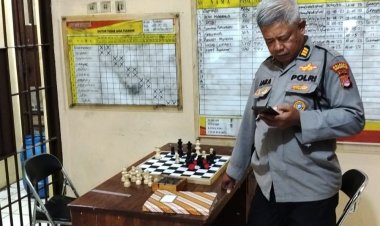 Pawas Kanit Binmas Akp Jakariyanta, Kontrol Situasi Tahanan,Cek Buku Mutasi, Mako Polsek Cikupa Polresta Tangerang Polda Banten