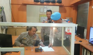 Pengecekan Piket Provos Polresta Tangerang Bripka Hakim dan Bripka Burhanudin, Giat Cek Dan Kontrol Kesiapsiagaan Penjagaan Tahanan,Cek Buku Mutasi