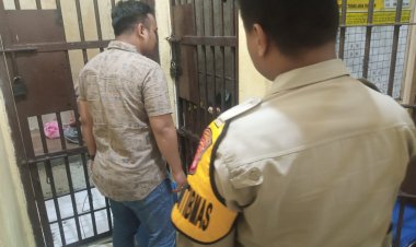 Kapolsek Cikupa Cek Tahanan Didampingi Oleh Bripka Suheri Wijaya,SH Piket Jaga Tahanan