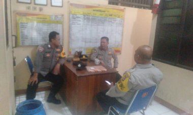 Pawas Ipda Agus Lili Suryana Kapol Sub Sektor Kontrol Situasi Tahanan,Cek Buku Mutasi, Kesiap Siagaan Personil Polsek Cikupa Polresta Tangerang Polda Banten