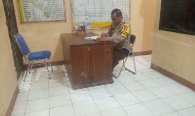 Aiptu Mukhsodin Personel Polsek Cikupa, Jaga Tahanan, Cek Ruang Tahanan, Pastikan Penjagaan Tahanan Berjalan Dengan Baik juga Lengkap