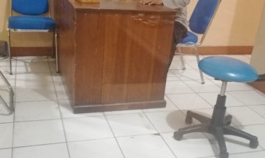 Personel Polsek Cikupa Cek Ruang Tahanan, Pastikan Penjagaan Tahanan Berjalan Dengan Baik