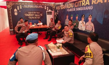 Dengan Kegiatan Kunjungan Wakapolresta Tangerang, Ke Pos Pam Terpadu Citra Raya Cikupa Tangerang Banten Oprasi Ketupat 2023,Pastikan Tetap Kondusip