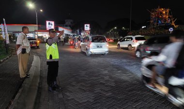 Kegiatan Pengamana Malam Takbir Hari Raya Idul Fitri 1444 H, Bersama Wakapolsek Cikupa Akp Udiyano serta kanit lantas Ipda udi muhdi Wilayah Hukum Cikupa