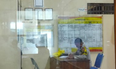 Bripka Ilyas Piket Jaga Tahanan, Isi Buku Mutasi Juga Pengawasan Dengan Kondisi Ruang Tahanan Tetap Kondusip