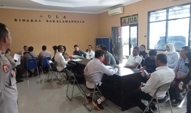 Kapolsek Cikupa AKP Imam Wahyu Pramono, S.IK, Hadiri Kegiatan Wasrik Tahap I Polda Banten T.A 2023 di Aula Polsek Cikupa