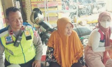 IPDA Udi Muhdi Kanit Lantas polsek Cikupa, Po;isi RW Sambang  Ibu Ita Pasir Jaya RW 01