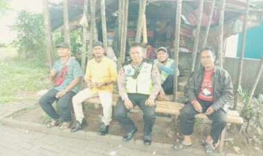 Rutin Giat Polisi RW, IPDA Udi Muhdi  Sambang Warga Kp. Bunut RW 02 Pasir Jaya