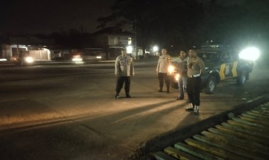 Kegiatan Ops Cipkon di Darkum Polsek Cikupa, pimpinan Kanit Propam IPDA Mahdi. SH