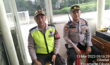 Kanit Samapta Ipda Purwantoro Melaksanakan Kegiatan Patroli Barcode Dan Patroli Mobile Ke Pos Security Perumahan Telaga Bestari Desa Cibadak Kecamatan Cikupa Tangerang