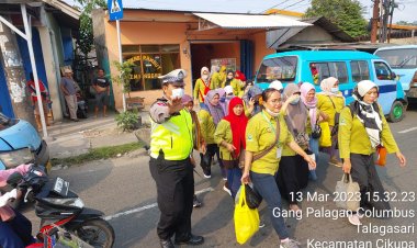Kegiatan Protap Gatur lalin anggota Polsek Cikupa di Jl. Raya Serang Depan PT Chingluh