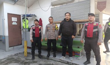 Rencana Keberangkatan Massa SP/SB DPC KSPSI Kab. Tangerang (Rustam) dan FSBN KASBI Tangerang dari Darkum Polsek Cikupa ke Gedung DPR RI Jakarta