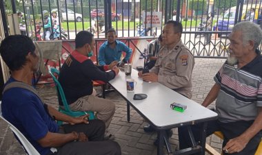Jamin Keamanan Beribadah,Anggota Polsek Panongan Polresta Tangerang Lakukan Patroli Dan Pengamanan Gereja