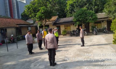 Wakapolsek Cikupa Udiyano Pimpin Apel Pagi Bersama Personil Polsek Cikupa Polresta Tangerang Polda Banten Tetap Memberikan Arahan Kepada Anggota