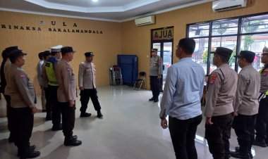 Kanit Binmas Akp Jakariyanta, Apel Pagi Beri Himbauan Harus Tetap Jaga Kedisiplinan Kepada Personil Polsek Cikupa Polresta Tangerang Polda Banten