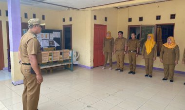 Kepala Desa Mekar Jaya Wujudkan Kedisiplinan Staf Desa dengan Apel Pagi Sebelum Aktifitas Pelayanan Publik