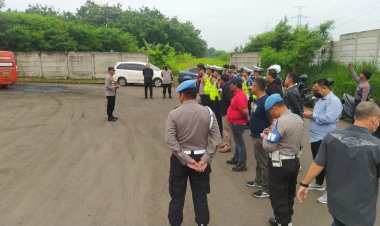 Polsek Cikupa Polresta Tangerang Polda Banten, Laksanakan Apel Pengamanan Keberangkatan Massa SP/SB KASBI , FSBKU, Ke Istana Negara Jakarta