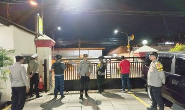 Pawas Akp Jakarianta Kanit Binmas Laksanakan Apel Ops Cipkon Polsek Cikupa Polresta Tangerang Polda Banten