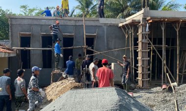 Pengecoran Gedung Balai Desa Mekar Jaya