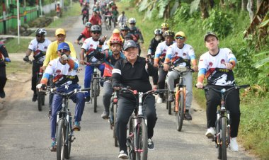 Aswar Hadi wakil bupati lamtim.Gowes bersama dengan masyarakat