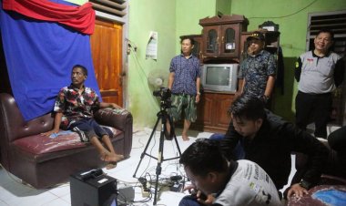 Duk Capil jemput bola perekaman EKT di desa kali pasir