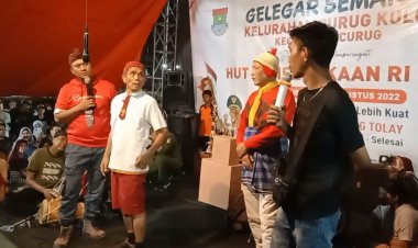 Gelegar Semarak Kelurahan Curug Kulon Pentas Topeng Putra Tolay Group