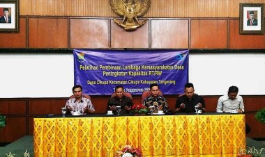 Desa Cikupa Tangerang Gelar Pelatihan Pengurus RT RW