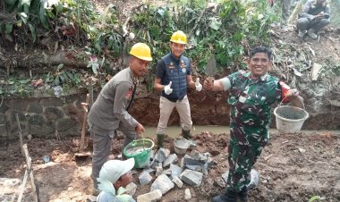 Kegiatan Launching Program Satu Milyard Satu Desa ( SAMISADE ) Tahun 2023 Di desa cipambuan