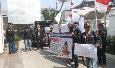 Buktikan Janji, AIPBR Gruduk KCD Wilayah 1 Kabupaten Bogor Guna Pembahasan Dugaan Pungli Di SMAN 01 Cibinong dan SMKN 01 Bojonggede