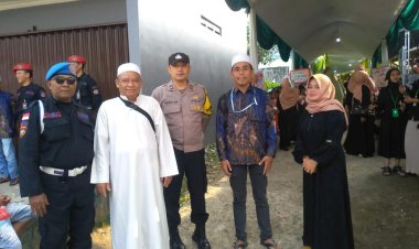 Bhabinkamtibmas Dan Bhabinsa Lakukan Pengamanan Serta Monitoring Giat Dongdang Dalam Rangka Memperingati Tahun Baru Islam 10 Muharam 1445 H
