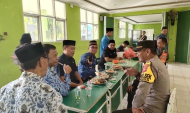 Kapolsek bersama Muspika Jasinga bersinegi kaitan kamtibmas serta sosialisasi tentang TPPO wilayah hukum Kecamatan Jasinga Kabupaten Bogor