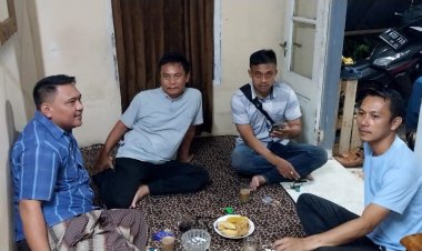 Polisi RW Polres Bogor Polsek Citeureup Menyambangi Warga Untuk Membantu Menyelesaikan Masalah Kecelakaan Lalulintas